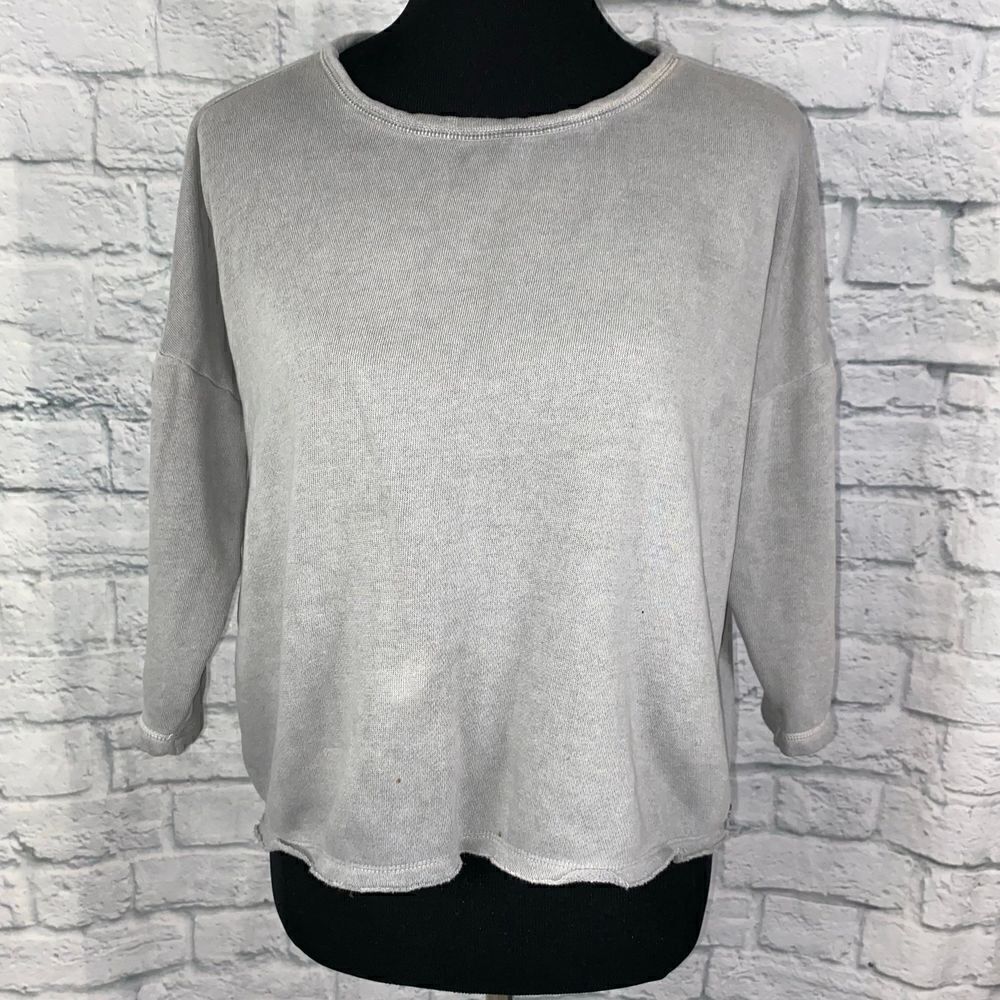 American Eagle cropped Crewneck sweatshirt grey sz Med women